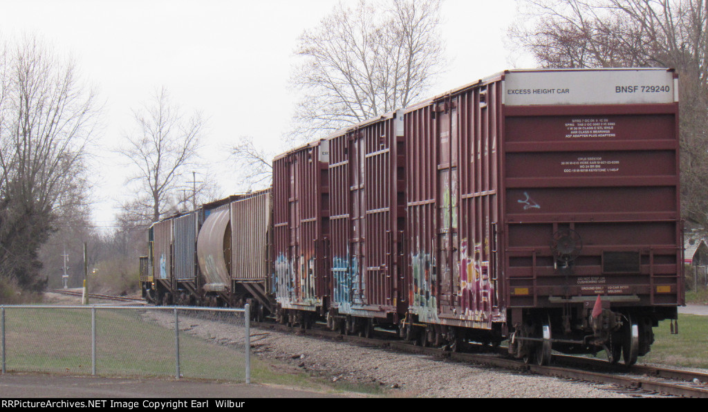 Ohio South Central Railroad (OSCR) train